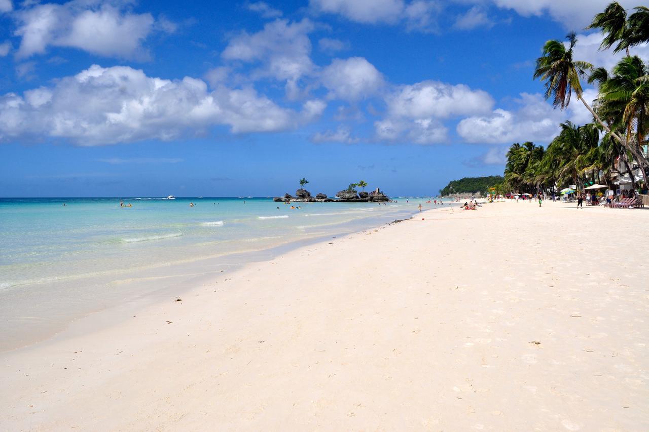 Boracay Beach Club Balabag  Bagian luar foto