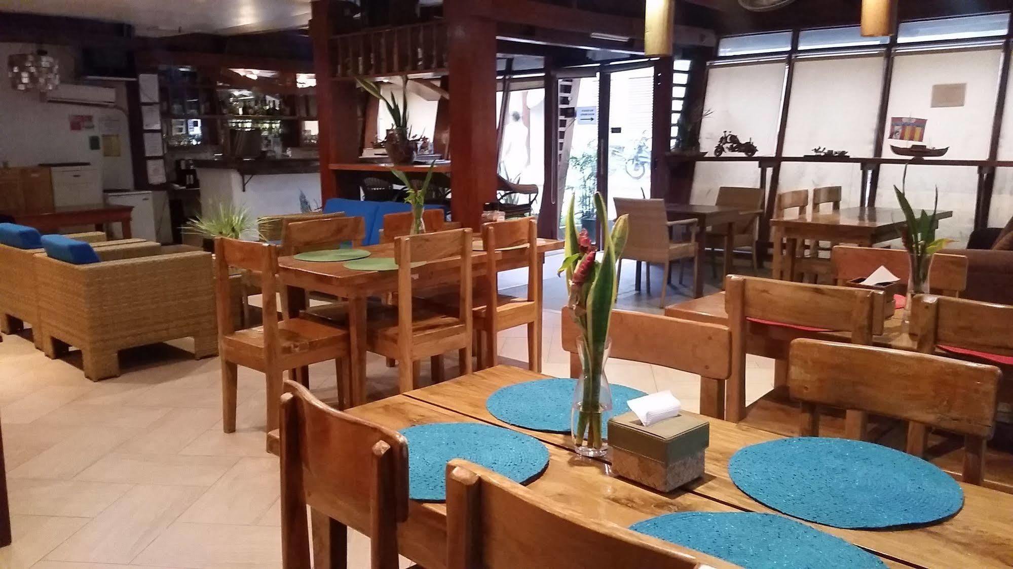 Boracay Beach Club Balabag  Bagian luar foto